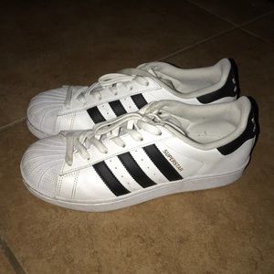 White Original Superstar Adidas
